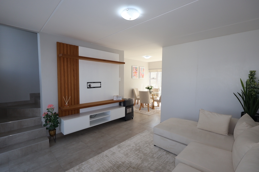 3 Bedroom Property for Sale in Nahoon Valley Park Eastern Cape